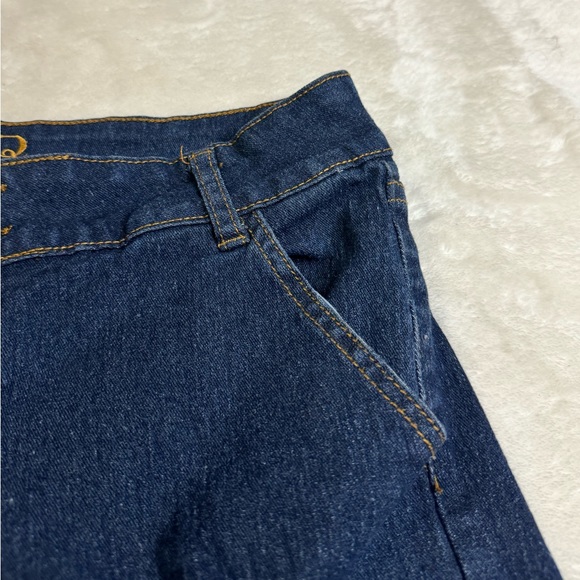 Jean shorts - Picture 3 of 6